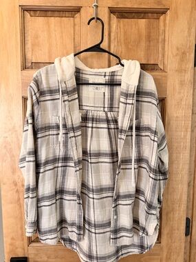 American Eagle Soft Plaid Hooded Button-Front Shirt Jacket - Beige & Gray
